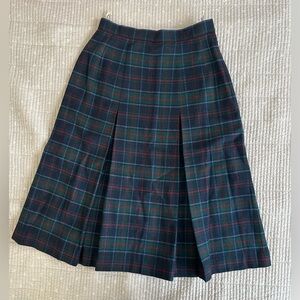 (Sold) Daks Vintage Tartan Plaid Wool Skirt